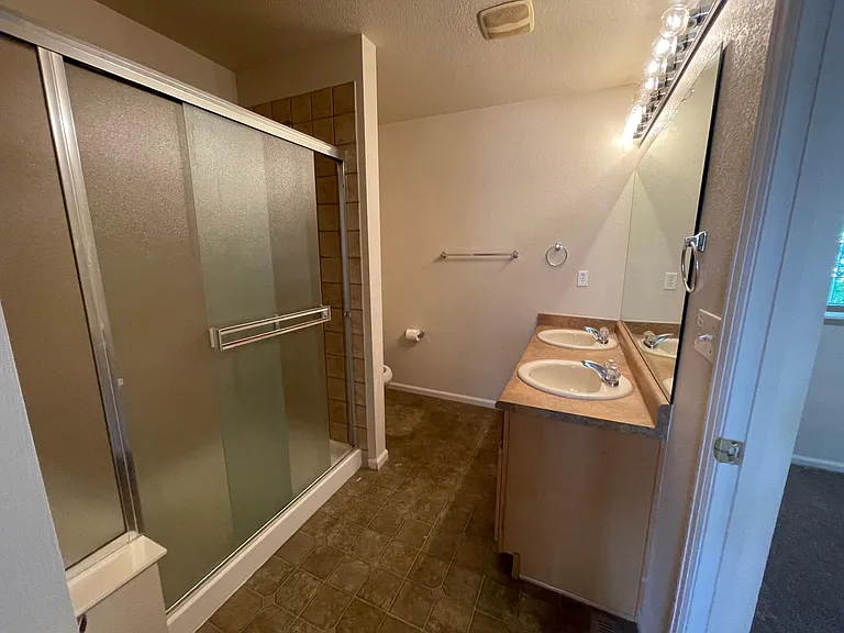 12784 Jasmine St #D — Photo 15