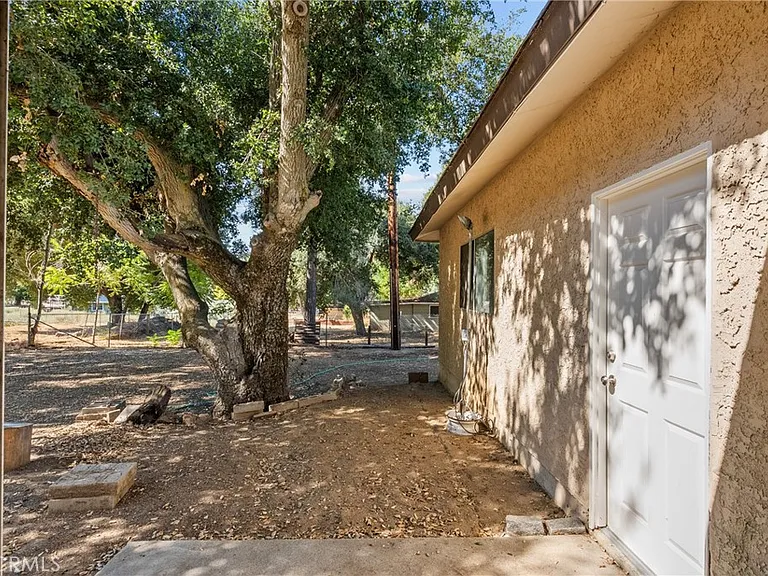 40220 Calle El Clavelito — Photo 36