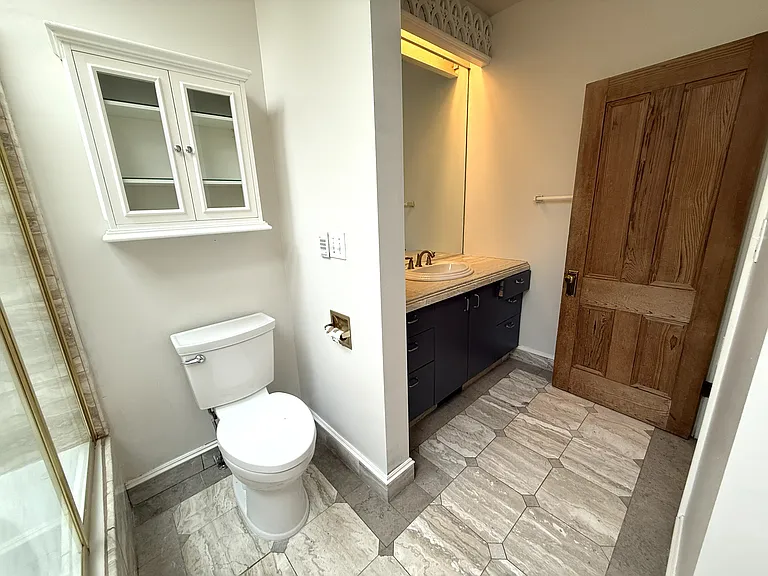 1136 SW Gibbs St #A — Photo 22