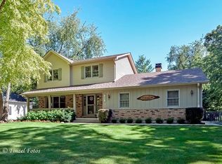 8801 W Alto Vis, Crystal Lake, IL