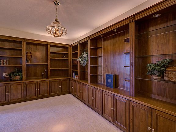 5th image of 37341 S Stoney Cliff Dr