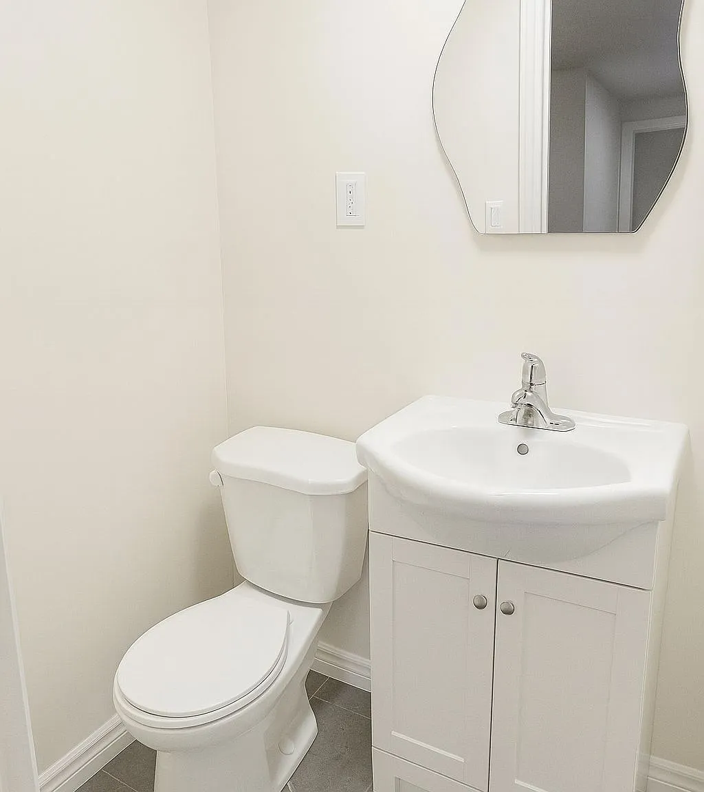 1 bed, $1,000 — Photo 4