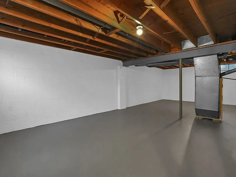 Carnaby Village Townhomes — Photo 25