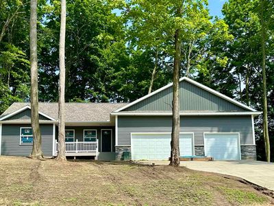 1004 Birmley Estates Dr, Traverse City, MI, 49696