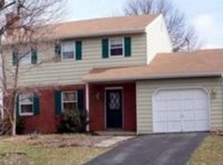 1069 Leidig Dr, Chambersburg, PA 17201