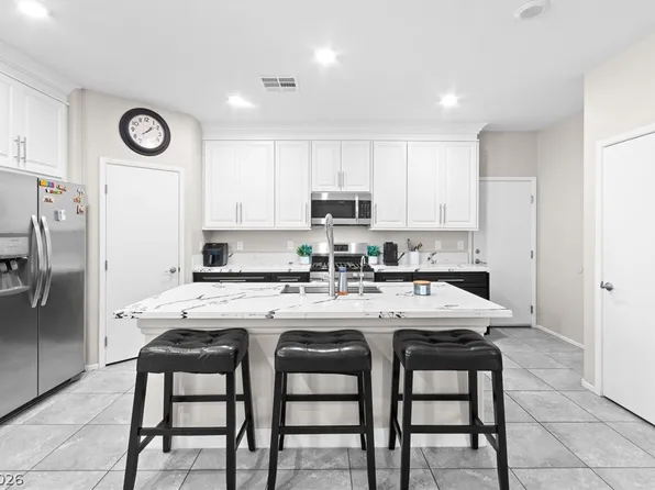 7224 Halo Falls St, North Las Vegas, NV 89084