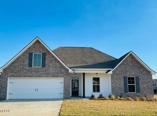 3785 Hamilton Dr, Biloxi, MS 39532
