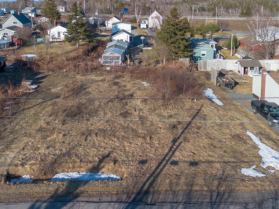2nd image of Centre St #45