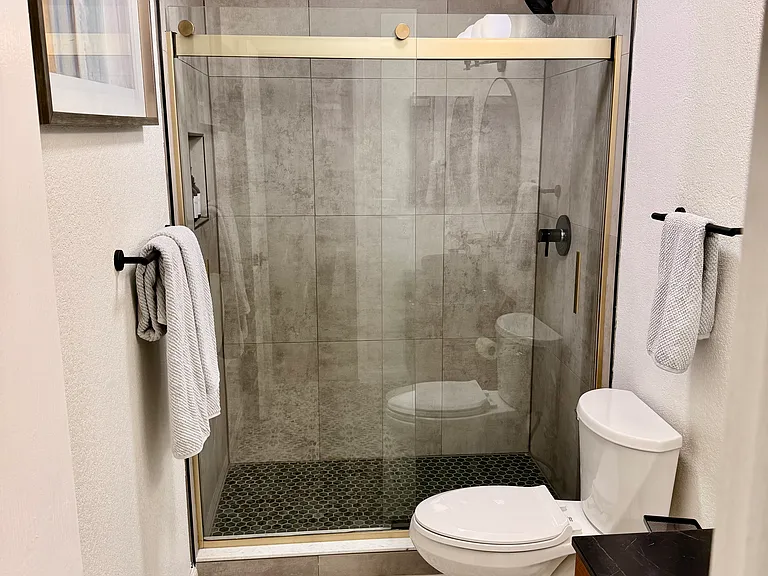 508 Algerita Dr #A — Photo 17