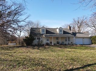 2750 NW Clifford Rd, Lees Summit, MO 64081