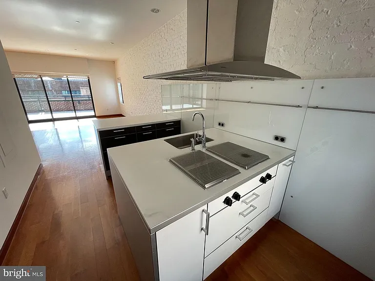 3336 Cadys Aly NW #201 — Photo 5