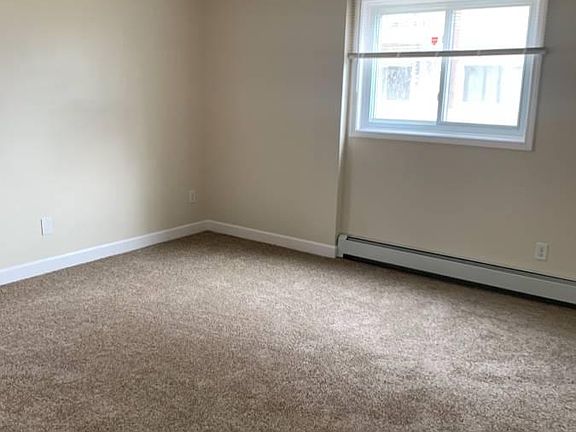 5th image of 10213 W 34th St