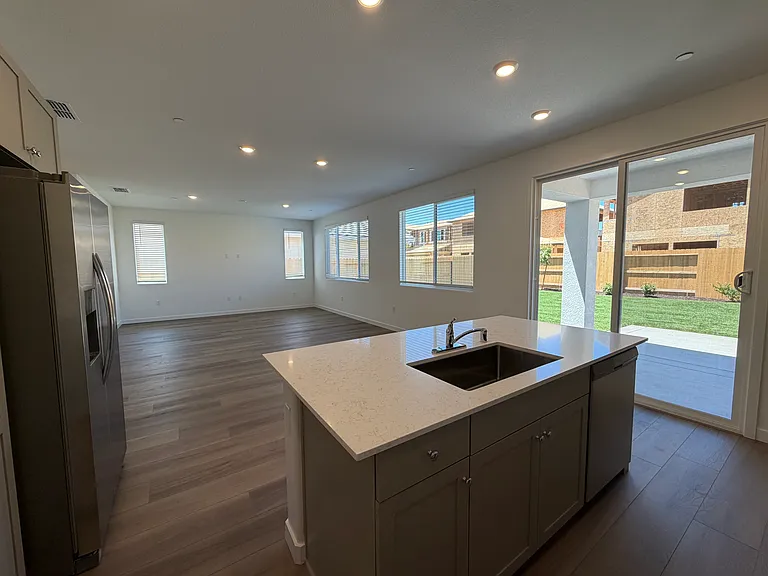 8363 Valpane Way — Photo 18