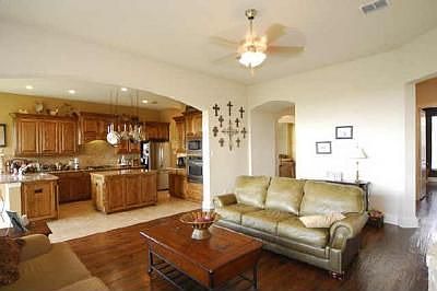 4th image of 12676 Belle Isle Ln