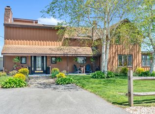 23 Cherry St E, Niantic, CT 06357