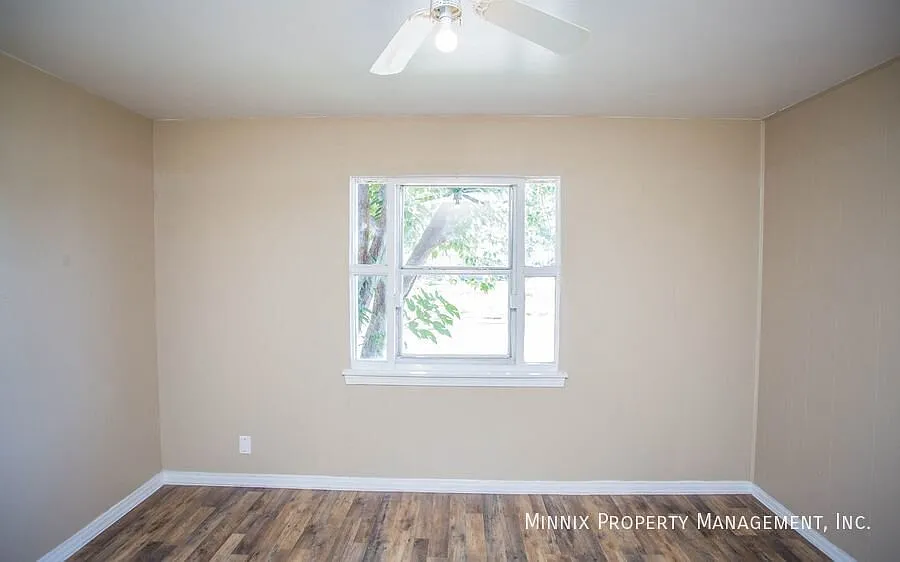 2 bedroom | 4106 35th St. #A — Photo 4
