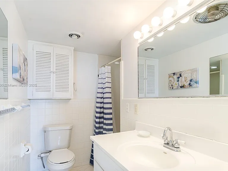 1470 S Ocean Blvd #702 — Photo 13