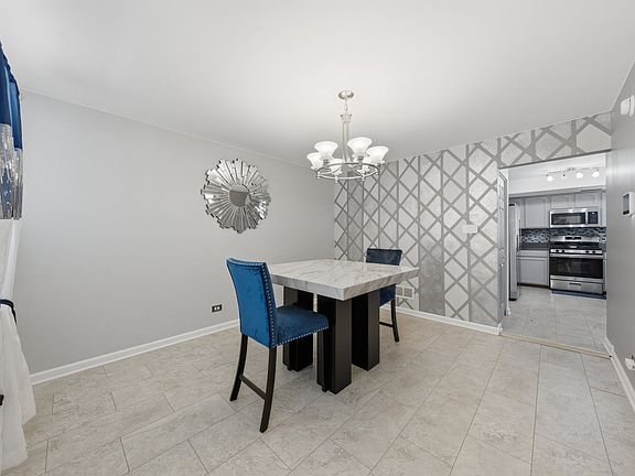 5th image of 1763 Edith Ln