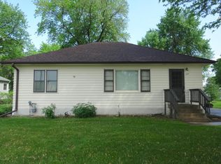 275 Morin Rd, Alden, MN 56009