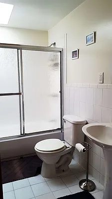 Rented by Century 21 Milestone Realty | media 24