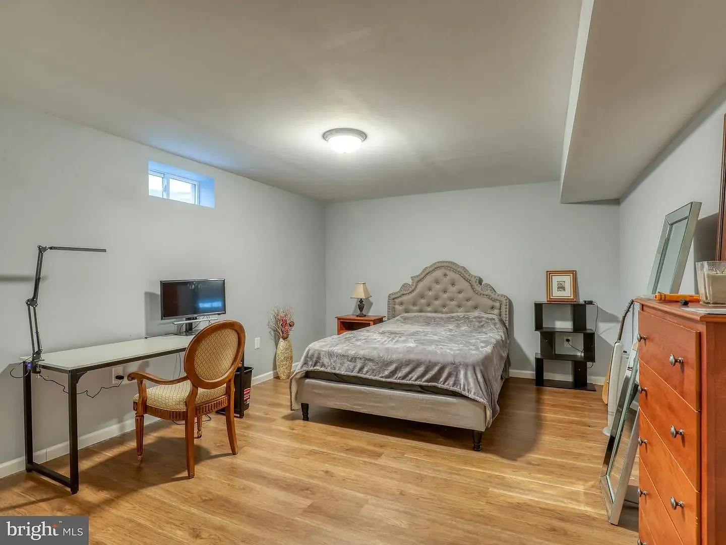 1 bed, 1000 sqft, $1,750 — Photo 3