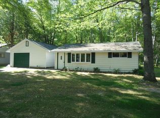 4390 Jay Woods Rd, Harrison, MI 48625