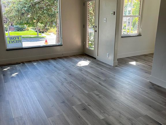 3rd image of 1547 E Bryan Ave