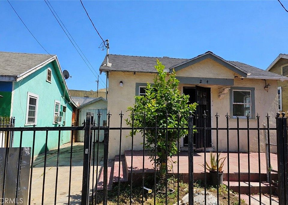 1st image of 224 N Bixel St