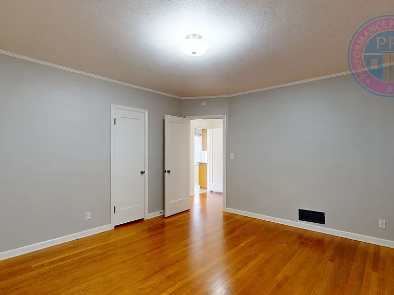 4793 N Willamette Blvd — Photo 13