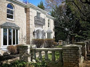 105 Greenview Dr, Indiana, PA 15701