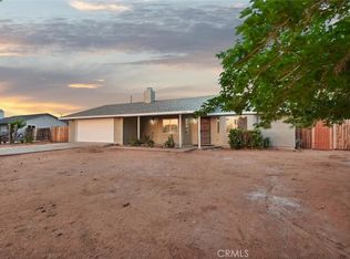 10823 Mohawk Rd, Apple Valley, CA 92308