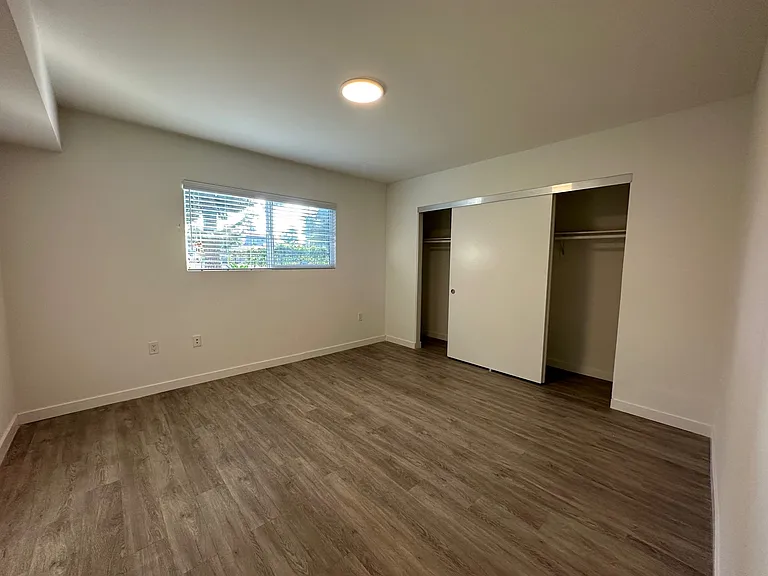 2716 S La Brea Ave #2 — Photo 7