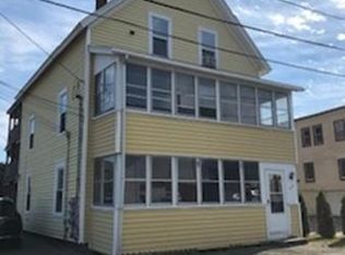 9 Ash St, Clinton, MA 01510