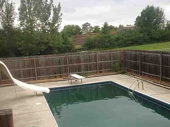 5th image of 45 Hillman Ln