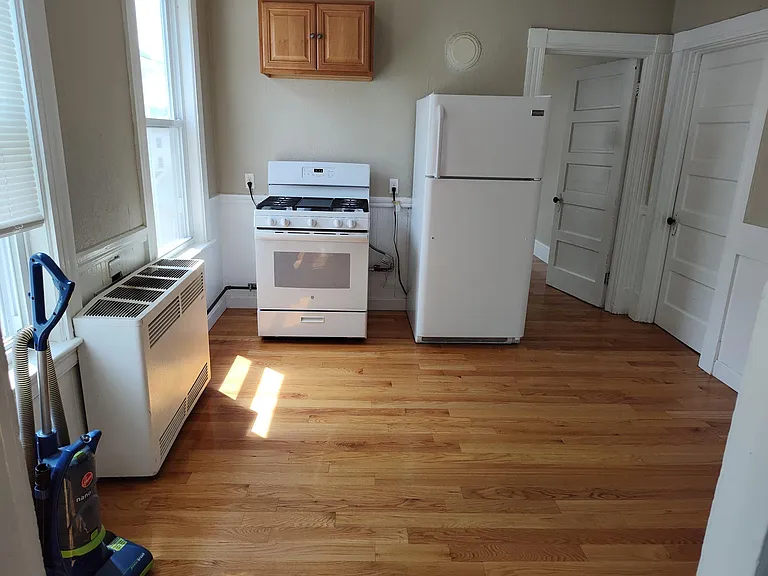 421 Manchester St #3E — Photo 8