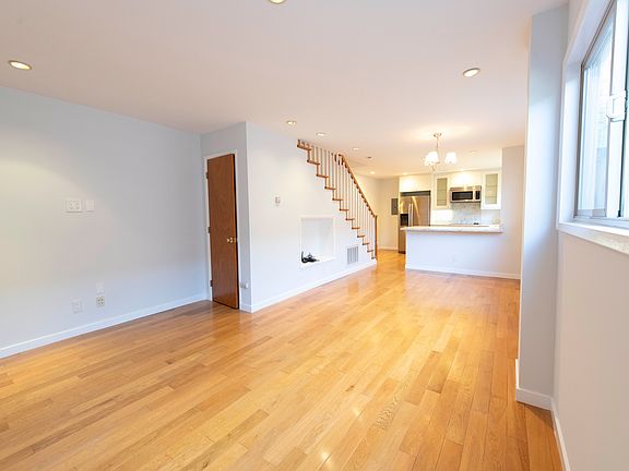 2nd image of 1625 6th Ave #4