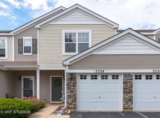 2338 Flagstone Ln UNIT 2338, Carpentersville, IL 60110