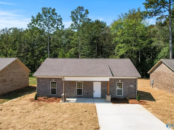 20489 Poff Ln, Athens, AL 35614