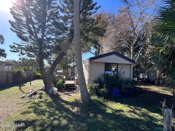 1156 Greenbriar Ave, Port Orange, FL 32127