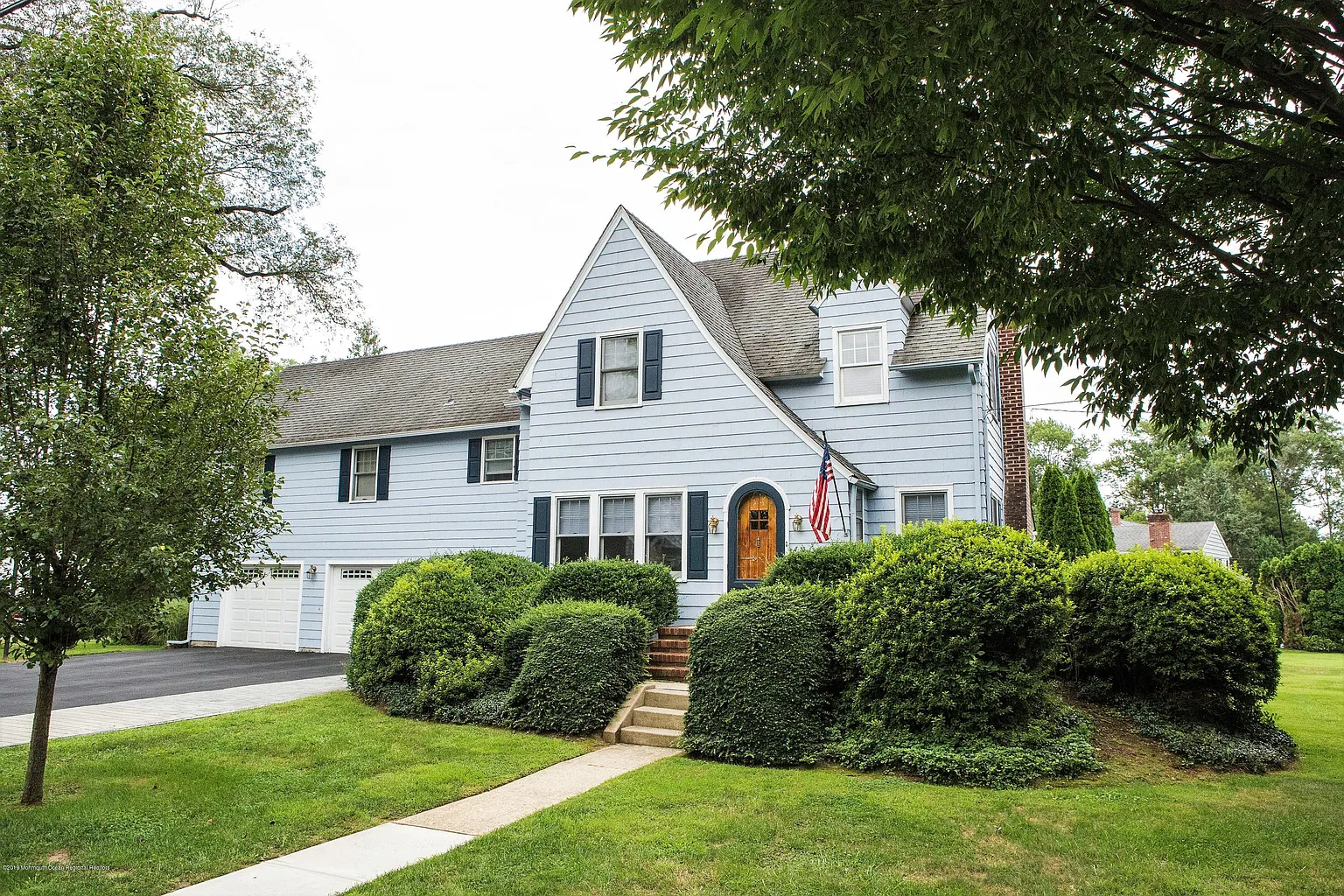 4 Corn Ln photo 1