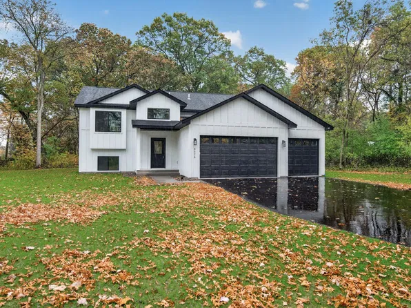 3528 Holly St S, Cambridge, MN 55008