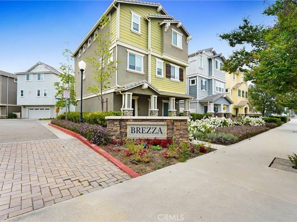 9126 Foster Ln, Chatsworth, CA 91311