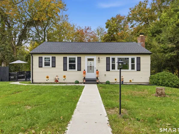 237 Chestnut Hill Avenue, Waterbury, CT 06704