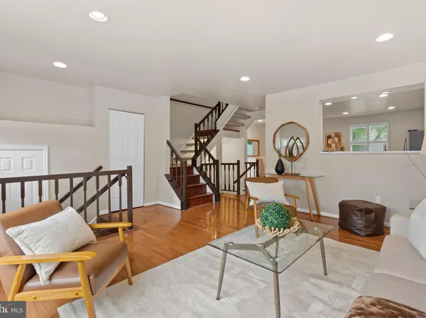 115 Fleece Flower Dr, Gaithersburg, MD 20878