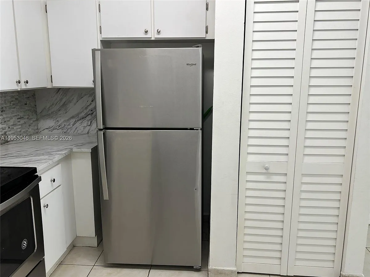 Building Photo - 7290 NW 114th Ave #104-7