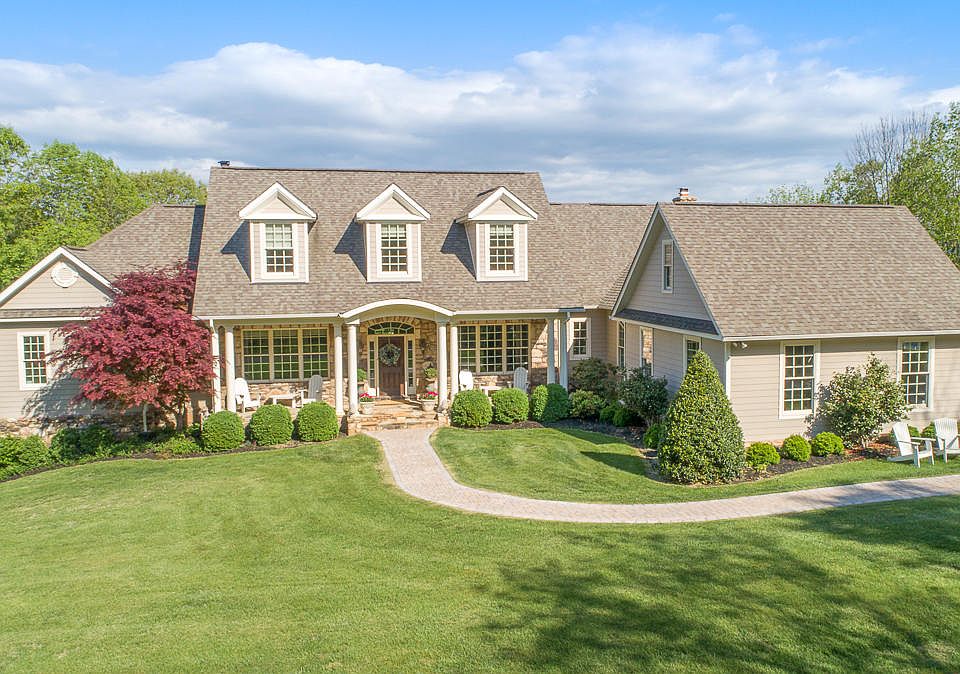 1st image of 199 Wild Rose Way