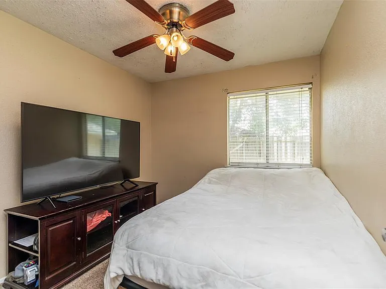 12210 Westwold Dr — Photo 11