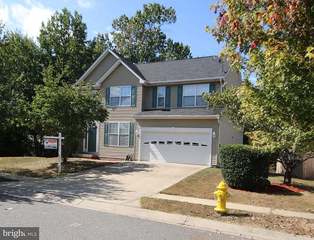 2725 Lois Ct photo 1