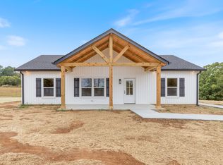 1211 Fleet Town Rd, Dickson, TN 37055