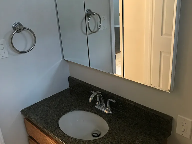 9933 Rose St — Photo 1